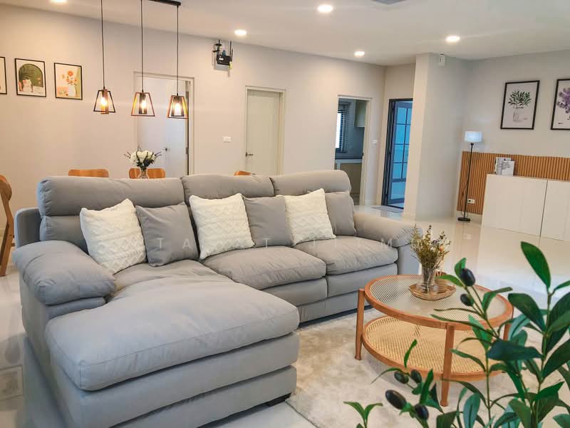 Centro Bangna Phase 2 : เซนโทร บางนา เฟส 2, สมุทรปราการ, บางแก้ว, บางพลี, สมุทรปราการ, 235 ตร.ม., บ้านเดี่ยว ให้เช่า, โดย Jutarat Jitmun, 500462266 - DDproperty.com