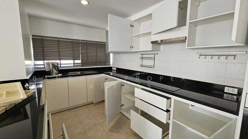 Shama Ekamai Bangkok, Bangkok, Ekamai Soi 8, Sukhumvit 63 Road, Phra Kanong Nua, Watthana, Bangkok, 3 Bedrooms, 241 sqm, Condo For Rent, by BANGKOK PROPERTY AGENTS, 500462273 - DDproperty.com