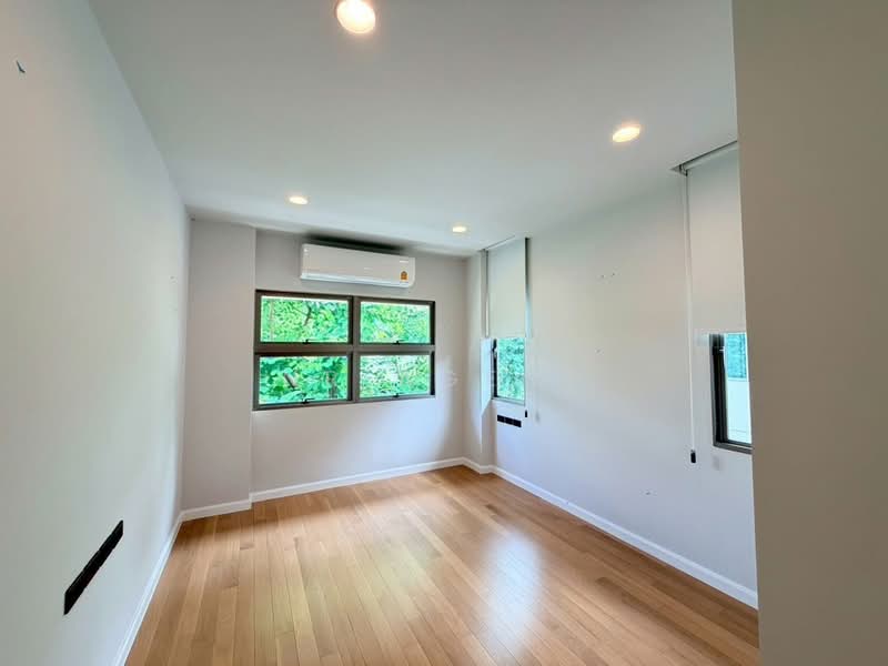 Private Nirvana Through Ekamai – Raminthra, Bangkok, Unnamed Road, Khlong Chan, Bang Kapi, Bangkok, 3 Bedrooms, 265 sqm, Semi-Detached House (Twin House) For Sale, by NR AGENT, 500462277 - DDproperty.com