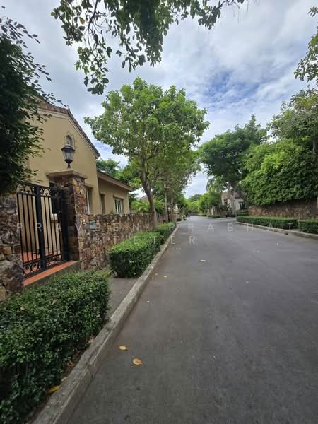 Silk Road Place, Chon Buri (Pattaya), Chaiyapruek 2 Road, Bang Lamung, Bang Lamung (Pattaya), Chon Buri (Pattaya), 3 Bedrooms, 100 sqm, Single Detached House For Rent, by Praveen Peter, 500462333 - DDproperty.com