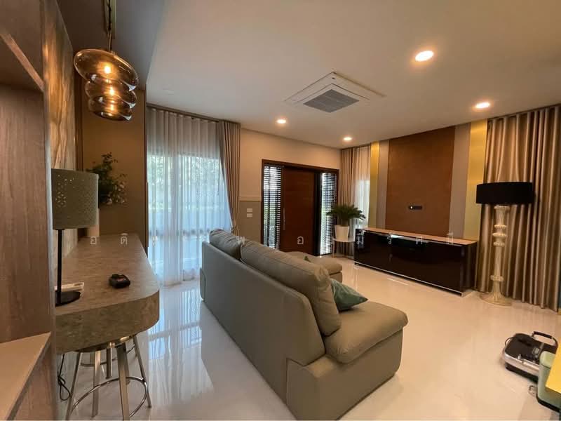 The City Bangna, Samut Prakan, Bang Phli Yai, Bang Kaeo, Bang Plee, Samut Prakan, 5 Bedrooms, 417 sqm, Single Detached House For Rent, by Adisorn Ploymeerassamee, 500462340 - DDproperty.com