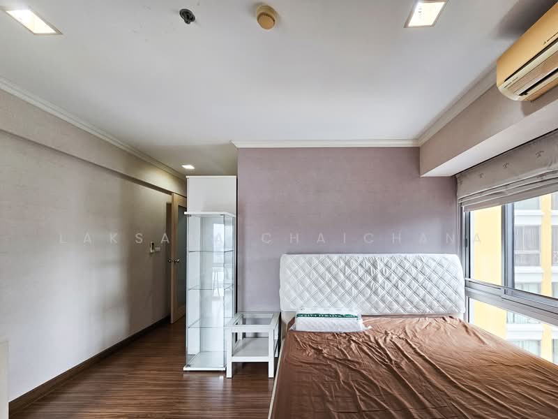 My Resort Bangkok, Bangkok, 1724 Petchaburi Road, Bang Kapi, Huai Khwang, Bangkok, 2 Bedrooms, 64 sqm, Condo For Sale, by Laksana Chaichana, 500462347 - DDproperty.com