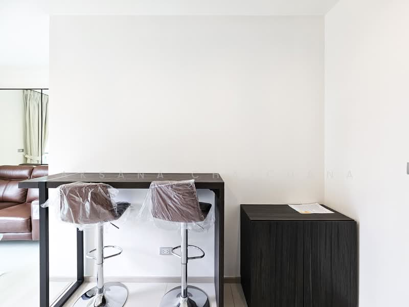 Rhythm Sukhumvit 36-38, Bangkok, 55 Soi Sukhumvit 36, Sukhumvit Road, Phra Kanong, Khlong Toei, Bangkok, 1 Bedroom, 33 sqm, Condo For Sale, by Laksana Chaichana, 500462355 - DDproperty.com