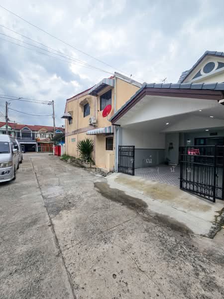 มบ.รมทพย หทยราษฎร33 บางชน คลองสามวา, Bangkok, หทัยราษฎร์33, Bang Chun, Khlong Sam Wa, Bangkok, 3 Bedrooms, 80 sqm, Townhouse For Sale, by นภัสศรณ์ วงศ์สินไทยกร (นันท์), 500462367 - DDproperty.com