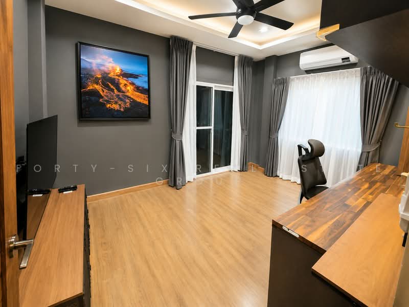 Centro Phahol-Vibhavadi 2, Pathum Thani, Klong 1 Khlong Luang, Khlong Nung, Khlong Luang, Pathum Thani, 4 Bedrooms, 225 sqm, Single Detached House For Rent, by Forty-Six Real Estate Group, 500462377 - DDproperty.com