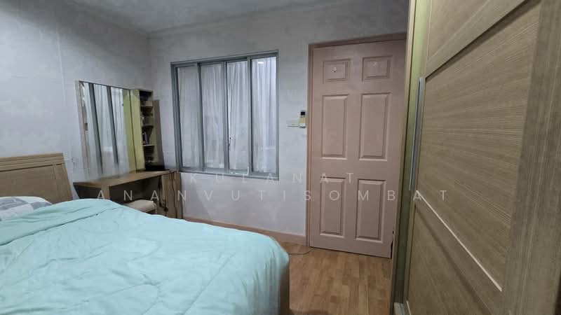 Lumpini Ville Sukhumvit 77, Bangkok, Sukhumvit 77 Road, Suan Luang, Bangkok, 1 Bedroom, 35 sqm, Condo For Sale, by Kulanat Ananvutisombat, 500462391 - DDproperty.com