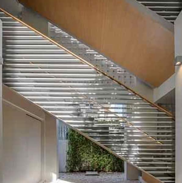 Modern Sukhumvit Home Office, กรุงเทพ, บางจาก, พระโขนง, กรุงเทพ, 700 ตร.ม., สำนักงาน ขาย, โดย Ryan Tarrarinn, 500462413 - DDproperty.com