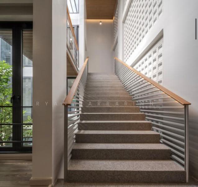 Modern Sukhumvit Home Office, กรุงเทพ, บางจาก, พระโขนง, กรุงเทพ, 700 ตร.ม., สำนักงาน ขาย, โดย Ryan Tarrarinn, 500462413 - DDproperty.com