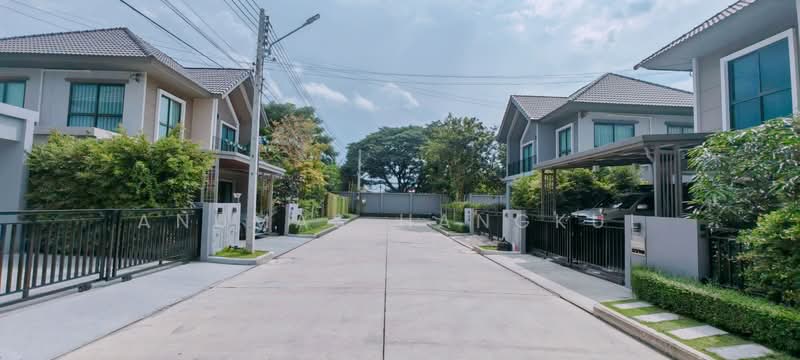 PAVE Petchkasem-Sai 4 : เพฟ เพชรเกษม-สาย 4, สมุทรสาคร, Soi Phetkasem 91, Suan Luang Subdistrict, Krathum Baen District, Samut Sakhon, สวนหลวง, กระทุ่มแบน, สมุทรสาคร, 153 ตร.ม., บ้านแฝด ขาย, โดย Anumas Hangkul, 500462436 - DDproperty.com