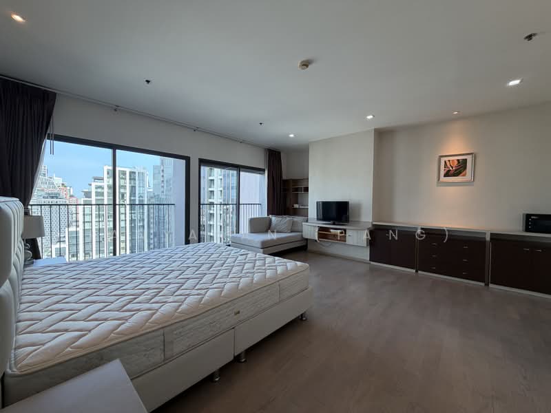 Noble Remix, Bangkok, 772 Soi Sukhumvit 36, Sukhumvit Road, Khong Tan, Khlong Toei, Bangkok, 3 Bedrooms, 142 sqm, Condo For Rent, by Janyanan (Pang), 500462440 - DDproperty.com