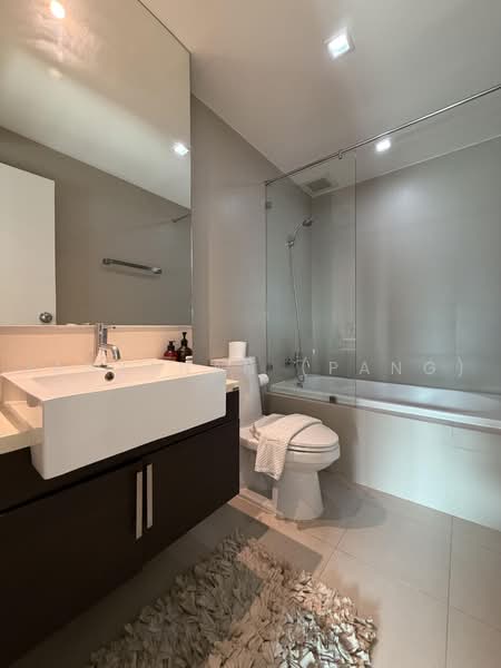 Noble Remix, Bangkok, 772 Soi Sukhumvit 36, Sukhumvit Road, Khong Tan, Khlong Toei, Bangkok, 3 Bedrooms, 121 sqm, Condo For Rent, by Janyanan (Pang), 500462442 - DDproperty.com