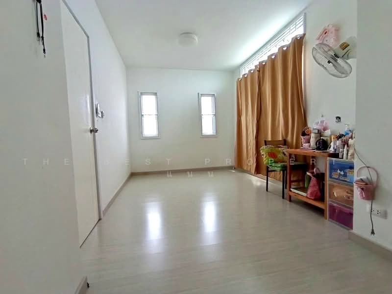Baan Pruksa 86/2 Ladkrabang-Suvarnabhumi, Samut Prakan, Soi Ladkrabang 54, Ladkrabang Road, Srisa Chorakhe Noi, Bang Sao Thong, Samut Prakan, 3 Bedrooms, 84 sqm, Townhouse For Sale, by The Best Property แนน, 500462465 - DDproperty.com