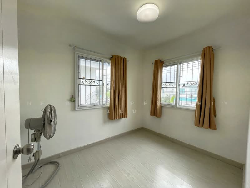Baan Pruksa 86/2 Ladkrabang-Suvarnabhumi, Samut Prakan, Soi Ladkrabang 54, Ladkrabang Road, Srisa Chorakhe Noi, Bang Sao Thong, Samut Prakan, 3 Bedrooms, 84 sqm, Townhouse For Sale, by The Best Property แนน, 500462465 - DDproperty.com