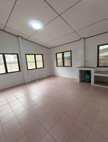 Charan Sanitwong soi 37, Bangkok, จรัญสนิทวงศ์, Bang Khun Sri, Bangkok Noi, Bangkok, 4 Bedrooms, 600 sqm, Single Detached House For Rent, by จิตราภรณ์ พิมพ์จันทร์, 500462466 - DDproperty.com