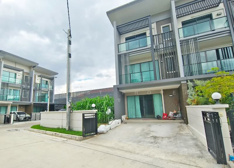 Town Avenue Merge Rattanatibet : ทาวน์ อเวนิว เมิร์จ รัตนาธิเบศร์, นนทบุรี, ถนน รัตนาธิเบศร์, บางรักใหญ่, บางบัวทอง, นนทบุรี, 170 ตร.ม., ทาวน์เฮ้าส์ ขาย, โดย The Best Property ไข่, 500462467 - DDproperty.com