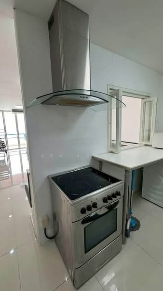Rama Harbour View, Chon Buri (Pattaya), 25 Soi Mu Ban Home Town Phase 2 Soi 4, Surasak, Si Racha, Chon Buri (Pattaya), 2 Bedrooms, 95 sqm, Condo For Rent, by Dusit Saengfa, 500462496 - DDproperty.com