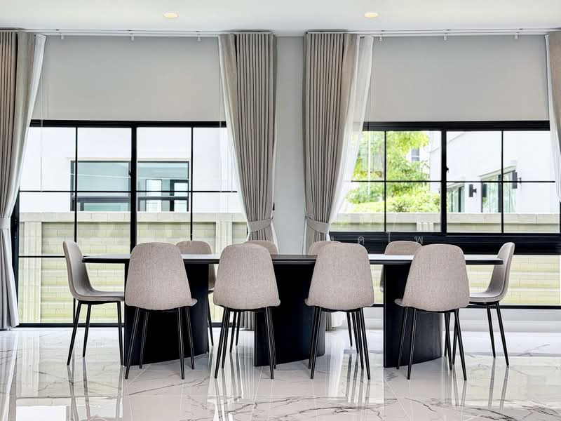 Setthasiri Don Mueang, Bangkok, 289 Soi Choet Wutthakat 9/1, Si Khan, Don Mueang, Bangkok, 5 Bedrooms, 383 sqm, Single Detached House For Rent, by ณปภัช ธวงค์ไพ, 500462519 - DDproperty.com