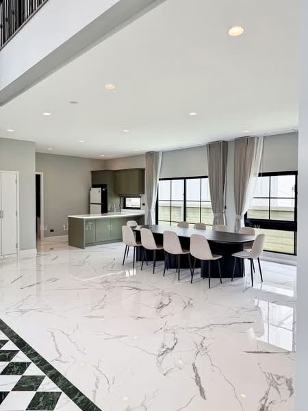 Setthasiri Don Mueang, Bangkok, 289 Soi Choet Wutthakat 9/1, Si Khan, Don Mueang, Bangkok, 5 Bedrooms, 383 sqm, Single Detached House For Rent, by ณปภัช ธวงค์ไพ, 500462519 - DDproperty.com