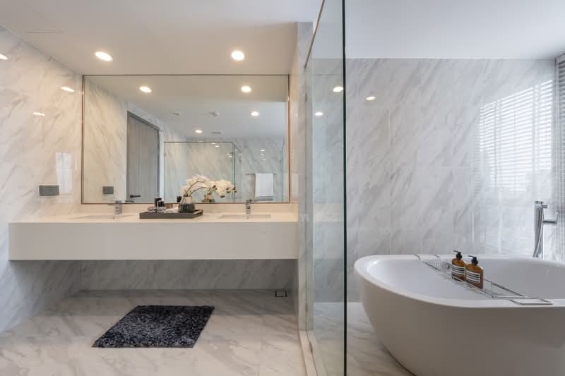Coco Parc, Bangkok, 1150 Rama 4 Road, Khlong Toei, Bangkok, 3 Bedrooms, 256 sqm, Condo For Sale, by ทักษพร, 500462528 - DDproperty.com