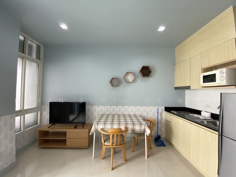 IDEO Verve Sukhumvit, Bangkok, 2077 Sukhumvit Road, Phra Kanong Nua, Watthana, Bangkok, 1 Bedroom, 36 sqm, Condo For Rent, by Daran Buntakawinkul, 500462568 - DDproperty.com