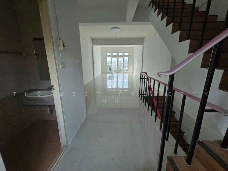 อาคารพาณชยหนองแขม กรงเทพมหานคร, Bangkok, Nong Kham, Nong Khaem, Bangkok, , 100 sqm, Shophouse For Sale, by The Best Property นก, 500462596 - DDproperty.com