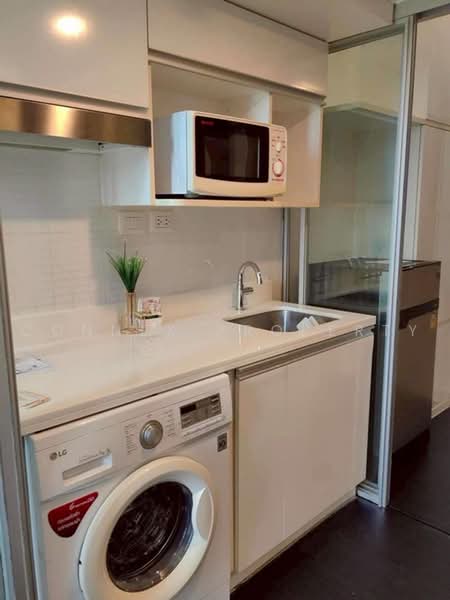 IDEO Morph 38, Bangkok, 88 Sukhumvit Road, Phra Kanong, Khlong Toei, Bangkok, 1 Bedroom, 38 sqm, Condo For Rent, by Connex Property, 500462606 - DDproperty.com