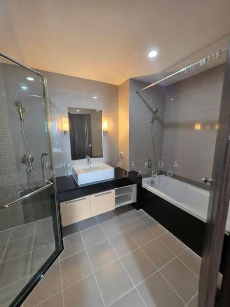 Supalai River Resort, Bangkok, 99 Charoennakhon Road, Samlae, Thon Buri, Bangkok, 2 Bedrooms, 88 sqm, Condo For Rent, by Phatareeda Pornsuang, 500462645 - DDproperty.com