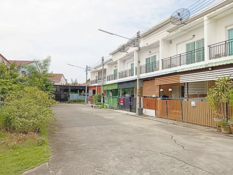 The Joy Home, Nakhon Pathom, Om Yai, Sam Phran, Nakhon Pathom, 3 Bedrooms, 150 sqm, Townhouse For Sale, by The Best Property   เอ็กซ์, 500462649 - DDproperty.com