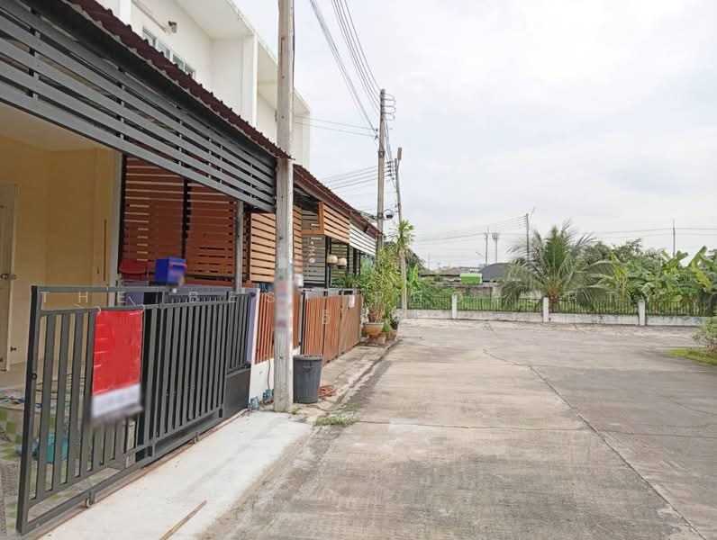 The Joy Home, Nakhon Pathom, Om Yai, Sam Phran, Nakhon Pathom, 3 Bedrooms, 150 sqm, Townhouse For Sale, by The Best Property   เอ็กซ์, 500462649 - DDproperty.com