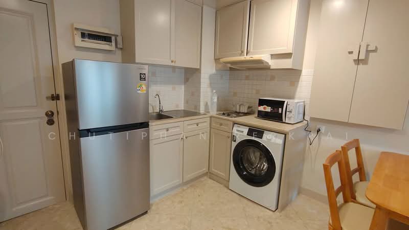 Green Point Silom, Bangkok, 29 Soi Anumanratthanon, Suriyawong, Bang Rak, Bangkok, 2 Bedrooms, 61 sqm, Condo For Rent, by Chutiphan Rerkrai, 500462674 - DDproperty.com