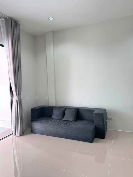 ให้เช่าทาวน์โฮมใหม่ ม.เดอะมิลตัน นิคมพัฒนา ซอย5 ระยอง, Rayong, Nikhom Pattana, Rayong, 3 Bedrooms, 80 sqm, Townhouse For Rent, by Dusit Saengfa, 500462677 - DDproperty.com
