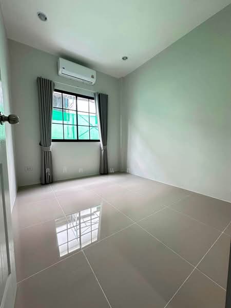 ให้เช่าทาวน์โฮมใหม่ ม.เดอะมิลตัน นิคมพัฒนา ซอย5 ระยอง, Rayong, Nikhom Pattana, Rayong, 3 Bedrooms, 80 sqm, Townhouse For Rent, by Dusit Saengfa, 500462677 - DDproperty.com