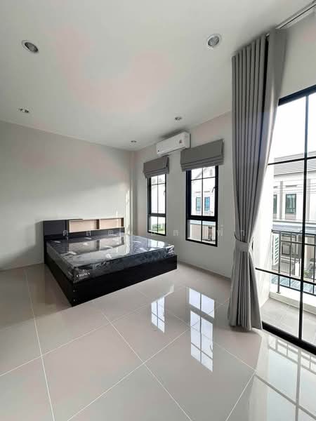 ให้เช่าทาวน์โฮมใหม่ ม.เดอะมิลตัน นิคมพัฒนา ซอย5 ระยอง, Rayong, Nikhom Pattana, Rayong, 3 Bedrooms, 80 sqm, Townhouse For Rent, by Dusit Saengfa, 500462677 - DDproperty.com