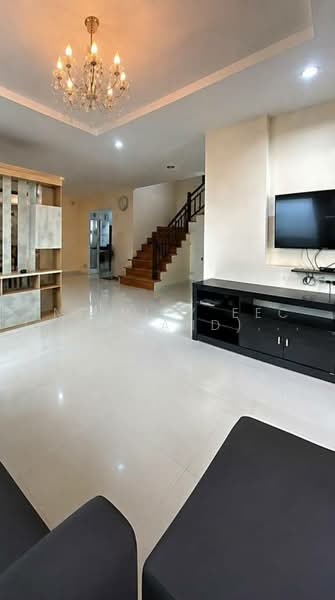 The Boulevard Sriracha, Chon Buri (Pattaya), Sriracha-Nongyaibu Road, Surasak, Si Racha, Chon Buri (Pattaya), 3 Bedrooms, 300 sqm, Single Detached House For Rent, by Infinity EEC (Thailand) Co., Ltd., 500462687 - DDproperty.com