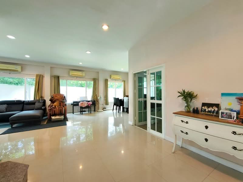 Perfect Place4 On Nut-Lat Krabang, Samut Prakan, Rachathewa, Bang Plee, Samut Prakan, 3 Bedrooms, 150 sqm, Single Detached House For Sale, by The Best Property อิ๋ว, 500462702 - DDproperty.com