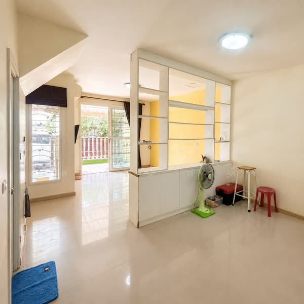 Gusto Townhome Thanamnon – Rama 5 : กัสโต้ ทาวน์โฮม ท่าน้ำนนท์ – พระราม 5, นนทบุรี, ถ.สายท่าน้ำนนท์, บางศรีเมือง, เมืองนนทบุรี, นนทบุรี, 110 ตร.ม., ทาวน์เฮ้าส์ ขาย, โดย วิดารัตน์ กาติ้ง, 500462727 - DDproperty.com