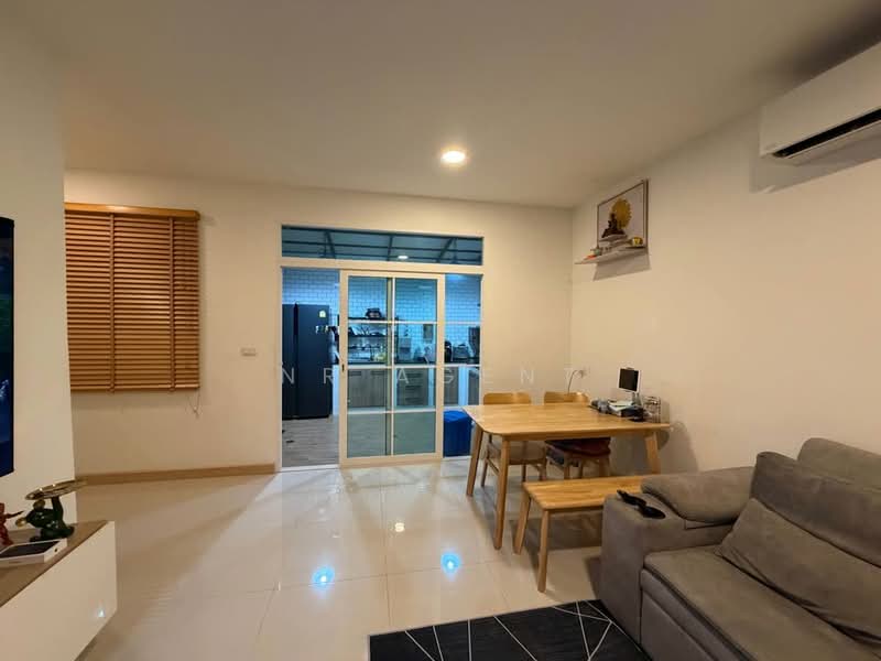 Gusto Townhome Ratchapruek - Rama 5, Nonthaburi, Bang Kruai - Sai Noi Road, Bang Krang, Muang Nonthaburi, Nonthaburi, 3 Bedrooms, 105 sqm, Townhouse For Sale, by NR AGENT, 500462735 - DDproperty.com