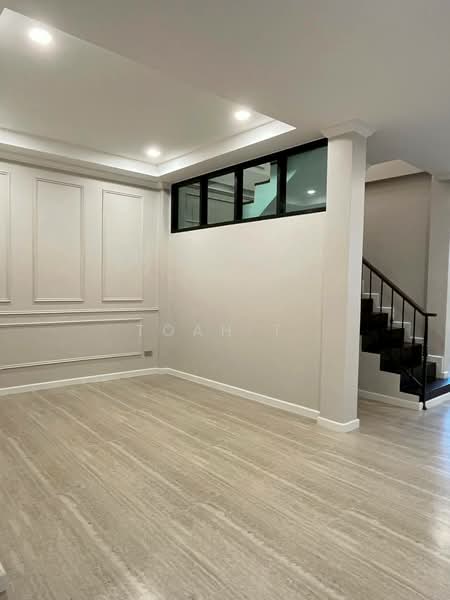 อาคารให้เช่า อ่อนนุช พระโขนง สุขุมวิท : Buildings for rent in On Nut, Phra Khanong, Sukhumvit, Bangkok, Phra Kanong, Khlong Toei, Bangkok, , 220 sqm, Shophouse For Rent, by TOAH T., 500462747 - DDproperty.com