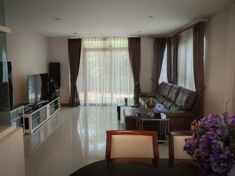 Laddarom Chaiyaphruk-Chaengwattana, Nonthaburi, Chaiyapruek Road, Khlong Phra Udom, Pak Kret, Nonthaburi, 4 Bedrooms, 230 sqm, Single Detached House For Sale, by NR AGENT, 500462749 - DDproperty.com