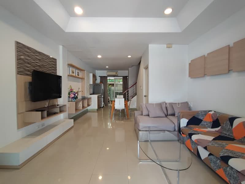 Baan Klang Muang The Paris Rama 9-Ramkamhaeng : บ้านกลางเมือง เดอะ ปารีส พระราม 9-รามคำแหง, กรุงเทพ, ถนนกรุงเทพกรีฑา, หัวหมาก, บางกะปิ, กรุงเทพ, 72 ตร.ม., ทาวน์เฮ้าส์ ให้เช่า, โดย Jutarat Jitmun, 500462753 - DDproperty.com