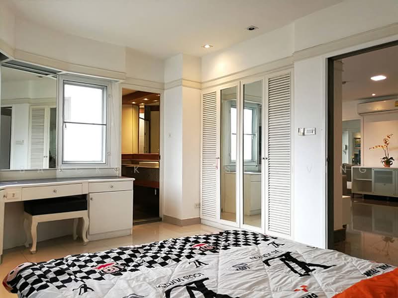Fifty Fifth Tower, Bangkok, 84 Soi Sukhumvit 55, Sukhumvit Road, Khlong Tan Nua, Watthana, Bangkok, 3 Bedrooms, 170 sqm, Condo For Rent, by Bangkok House Living, 500462765 - DDproperty.com