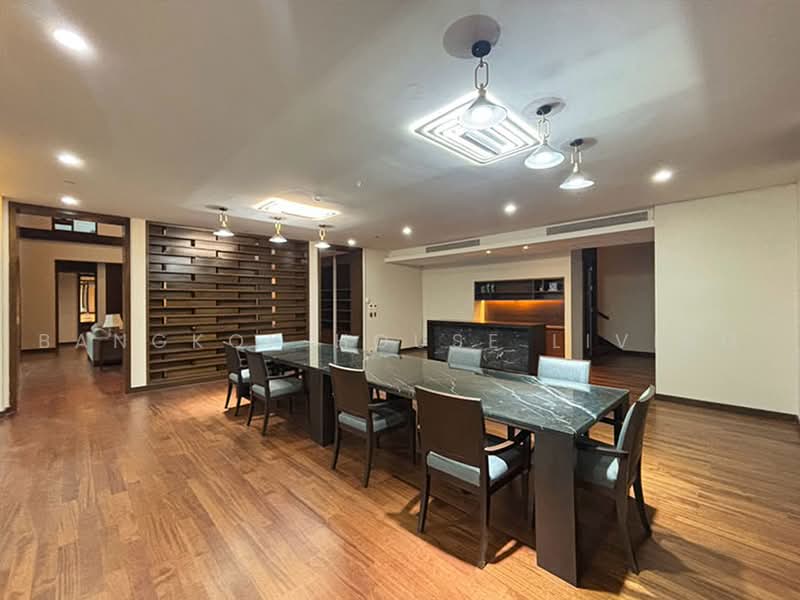 Vasu The Residence, Bangkok, Soi Sukhumvit 55, Khlong Tan Nua, Watthana, Bangkok, 4 Bedrooms, 550 sqm, Condo For Rent, by Bangkok House Living, 500462788 - DDproperty.com
