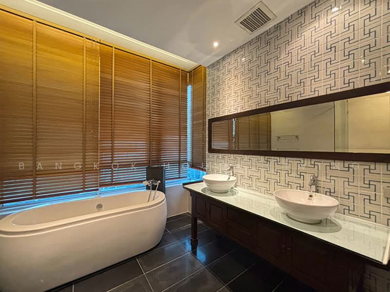 Vasu The Residence, Bangkok, Soi Sukhumvit 55, Khlong Tan Nua, Watthana, Bangkok, 4 Bedrooms, 550 sqm, Condo For Rent, by Bangkok House Living, 500462788 - DDproperty.com