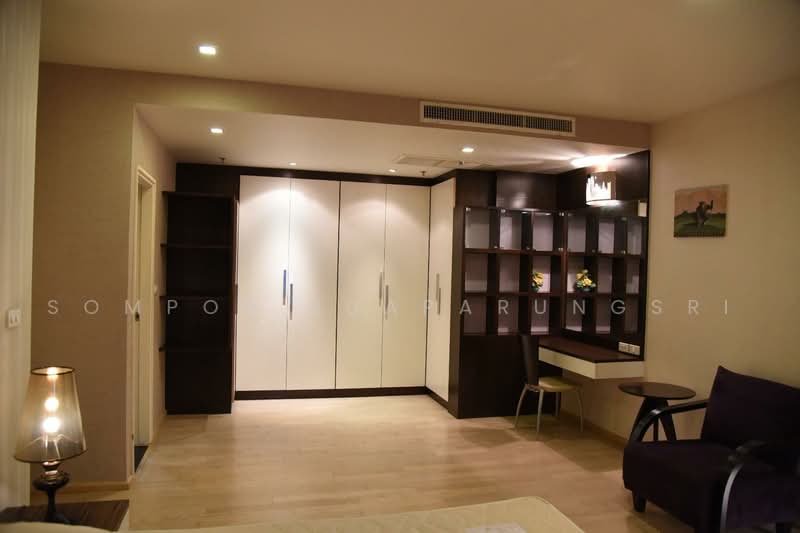Noble Remix, Bangkok, 772 Soi Sukhumvit 36, Sukhumvit Road, Khong Tan, Khlong Toei, Bangkok, 2 Bedrooms, 82 sqm, Condo For Rent, by Sompob Buaparungsri, 500462817 - DDproperty.com