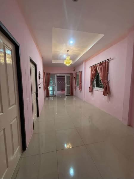 ใหเชาบานเดยว ใกลตลาด บงวรกจ ศรราชา, Chon Buri (Pattaya), Bueng, Si Racha, Chon Buri (Pattaya), 2 Bedrooms, 120 sqm, Single Detached House For Rent, by Dusit Saengfa, 500462848 - DDproperty.com
