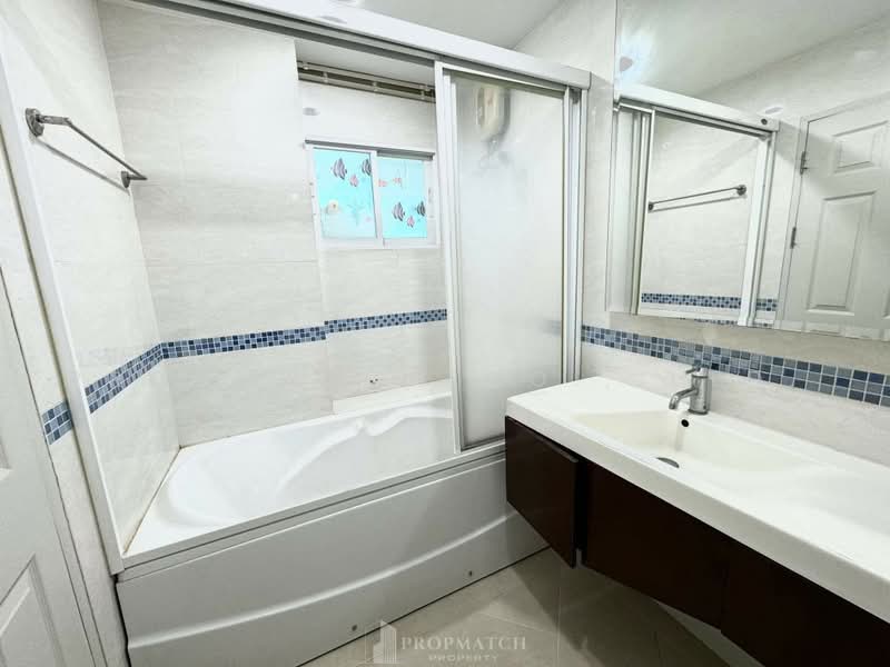 Life @ Ratchada-Huai Khwang, Bangkok, 189 Pracharatbamphen Road, Huai Khwang, Bangkok, 1 Bedroom, 41 sqm, Condo For Sale, by PROPMATCH CO., LTD., 500462857 - DDproperty.com
