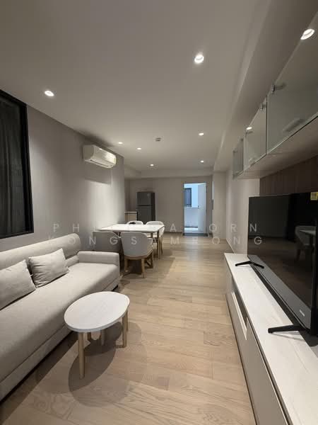 Runesu Thonglor 5, Bangkok, 82 Padi Madi Alley, Khlong Tan Nua, Watthana, Bangkok, 1 Bedroom, 50 sqm, Condo For Rent, by Phitchaporn Kongsamrong, 500462861 - DDproperty.com