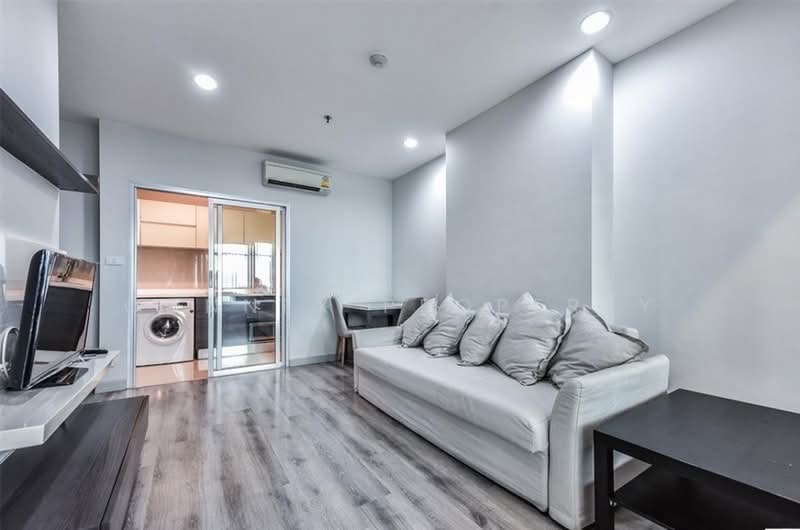 Centric Sathorn-St Louis, Bangkok, Sathorn Nua Road, Yan Nawa, Sathon, Bangkok, 1 Bedroom, 47 sqm, Condo For Rent, by Connex Property, 500462875 - DDproperty.com