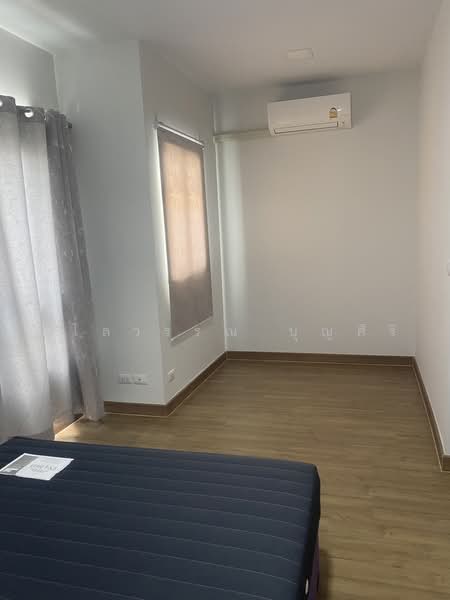 The Thamm Iconic Onnut-Motorway, Bangkok, 987 Soi Lat Krabang 3, Lat Krabang, Bangkok, 2 Bedrooms, 107 sqm, Townhouse For Rent, by Ulaiwan Boonsiri, 500462889 - DDproperty.com