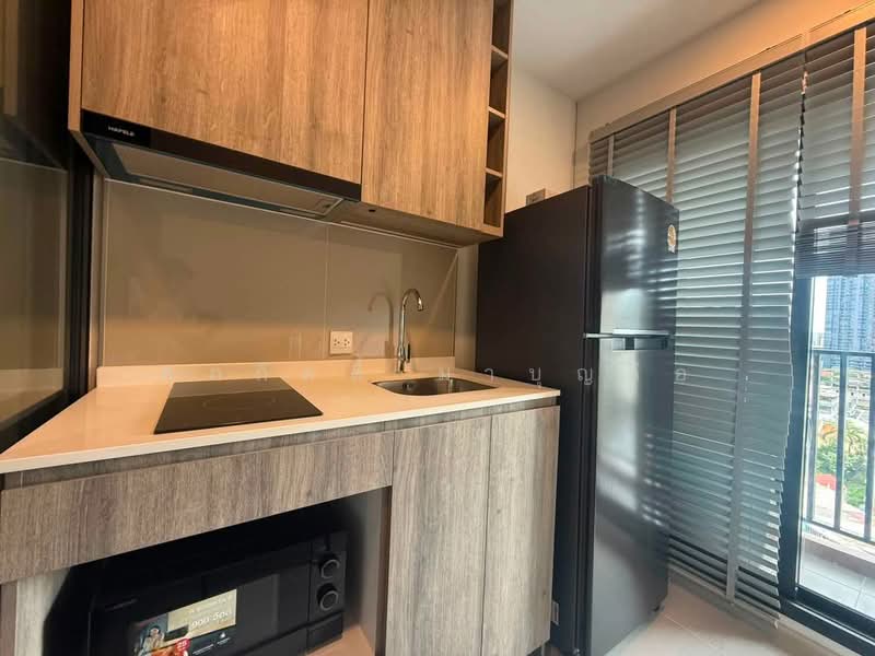 Metris District Ladprao : เมทริส ดิสทริค ลาดพร้าว, กรุงเทพ, ถนนลาดพร้าว, จอมพล, จตุจักร, กรุงเทพ, 31 ตร.ม., คอนโด ให้เช่า, โดย Rattanaporn Khamlit, 500462895 - DDproperty.com